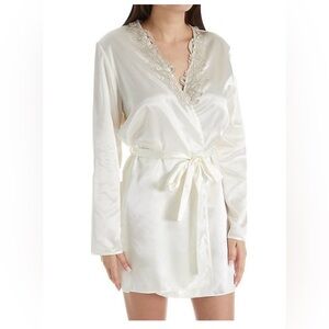 Flora Nikrooz Stella satin bridal Robe sz S/M